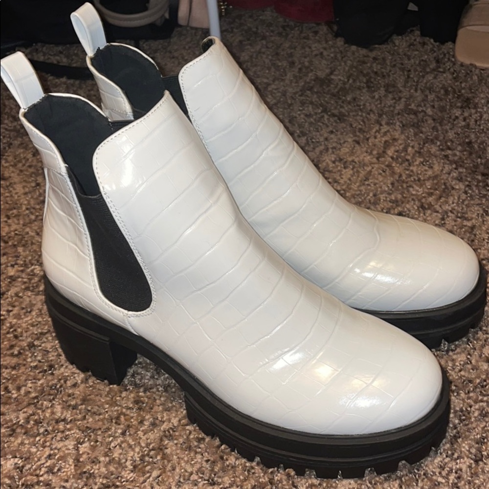 White platform boots